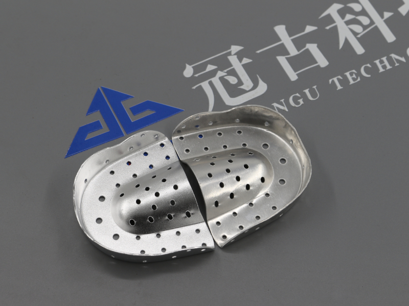 XuchangCase study of polishing dental trays for medical devices